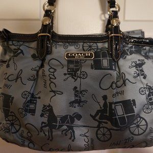 COACH HANDBAG